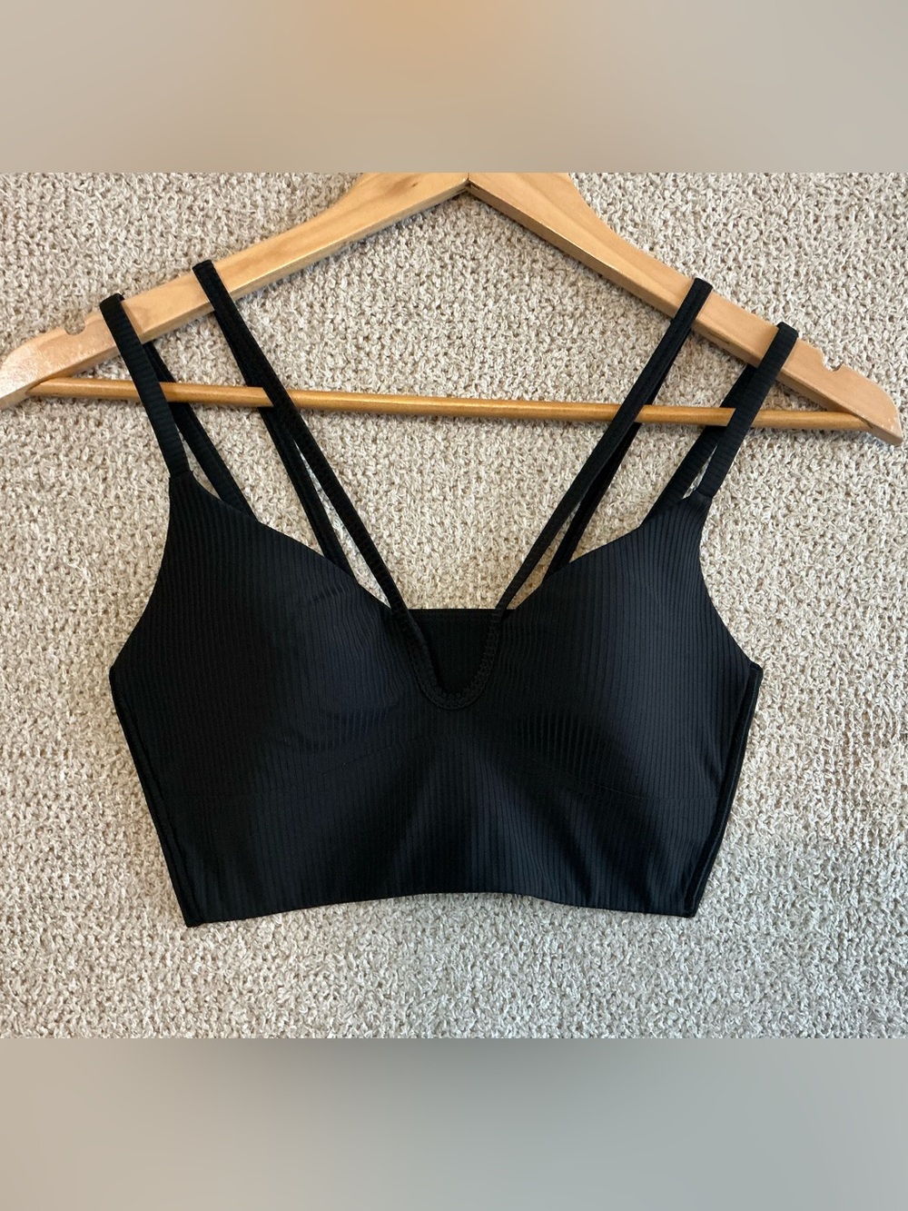 Lululemon Black Ribbed Strappy Sports Bra Top – Estimated Size S